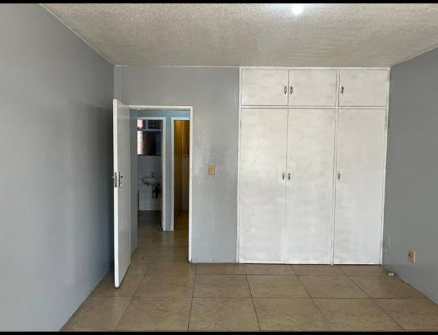 2 BEDROOM PROPERTY TO RENT IN ARCADIA